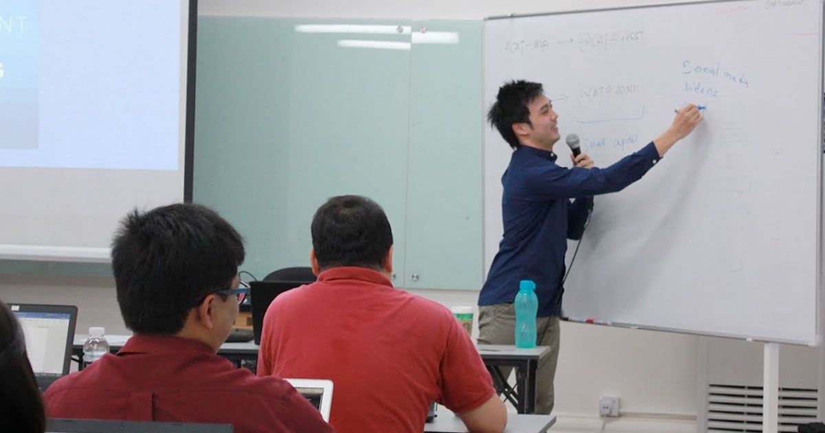 Is it worth taking a course in digital marketing?